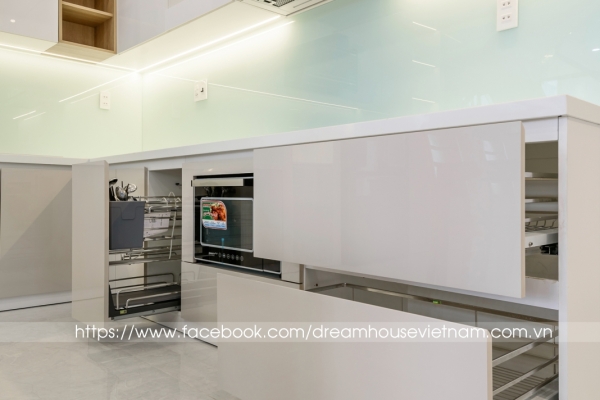 MẪU THIẾT KẾ NỘI THẤT PHÒNG KHÁCH, ĂN, BẾP CĂN HỘ TPHCM MỘC MẠC, NHẸ NHÀNG GIÁ TỐT